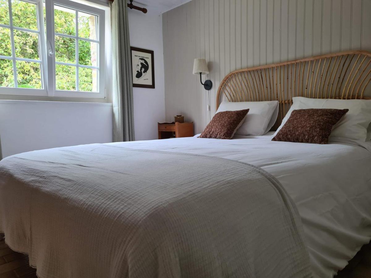 La Maison Des Tilleuls Saint-Germain-Sur-Seves Экстерьер фото